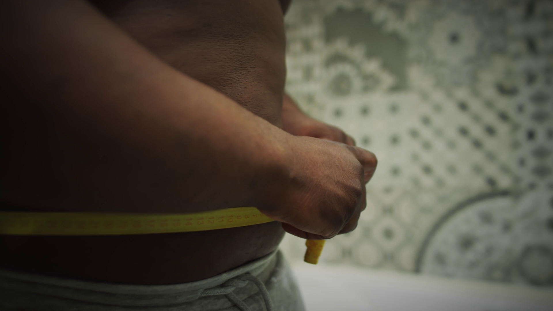 Loose Skin vs Fat: How to Tell the Difference